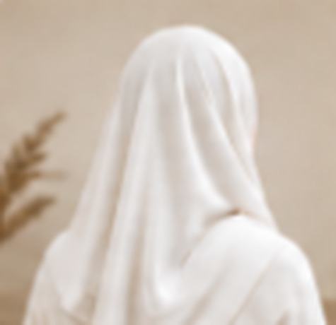 Teacher Sana, female Quran teacher